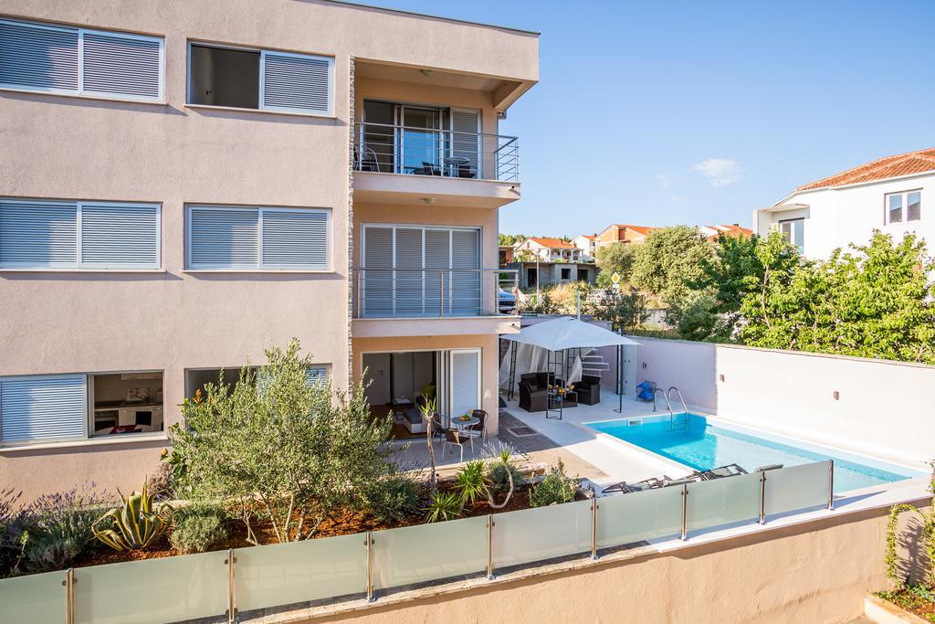 Apartment Falcon สตารีกราด ห้อง รูปภาพ