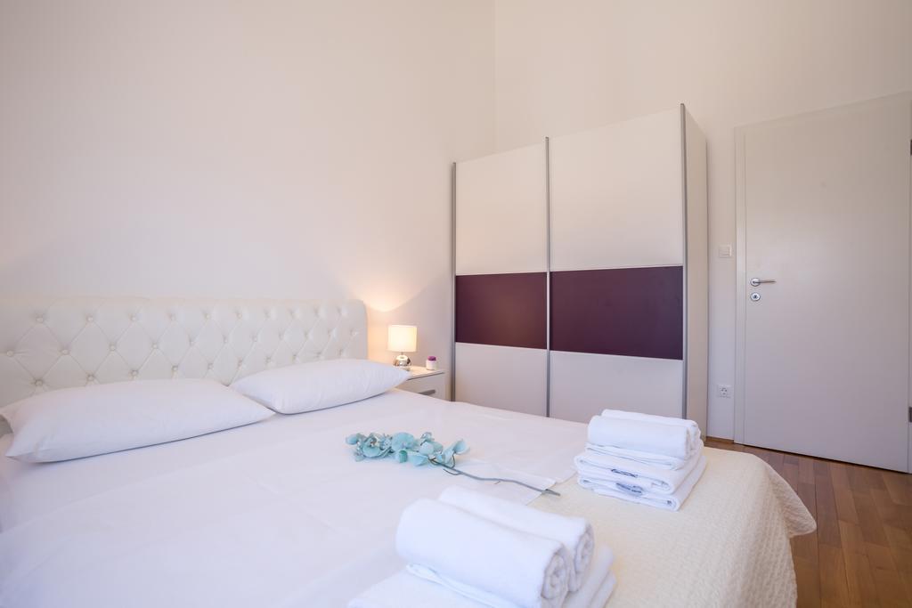 Apartment Falcon สตารีกราด ห้อง รูปภาพ