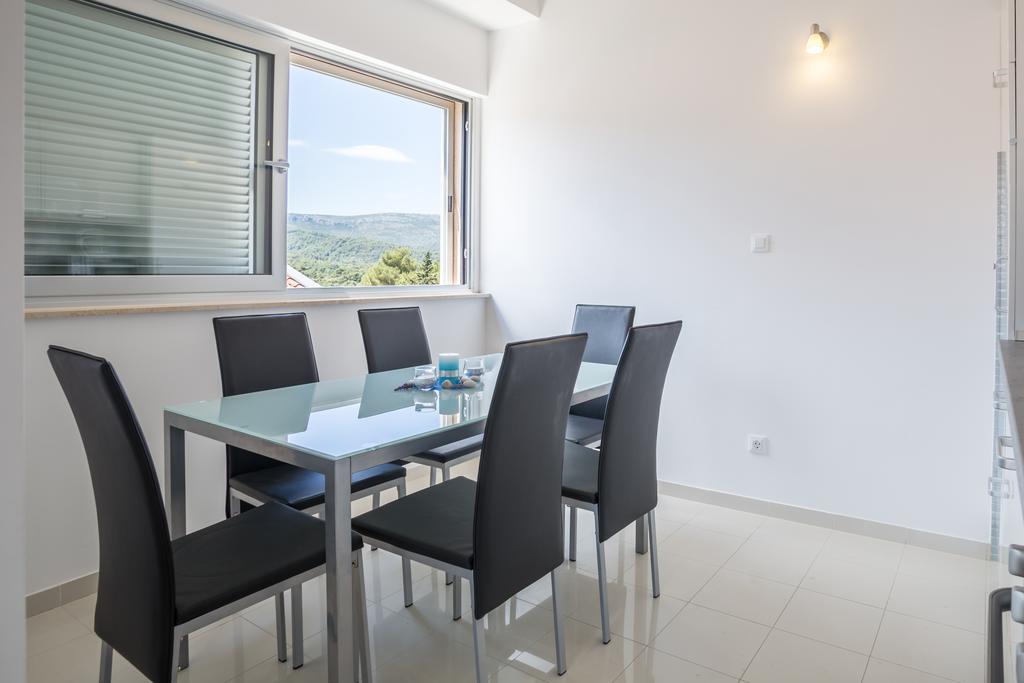 Apartment Falcon สตารีกราด ห้อง รูปภาพ